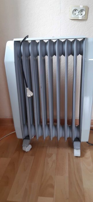 Обігрівач масляний