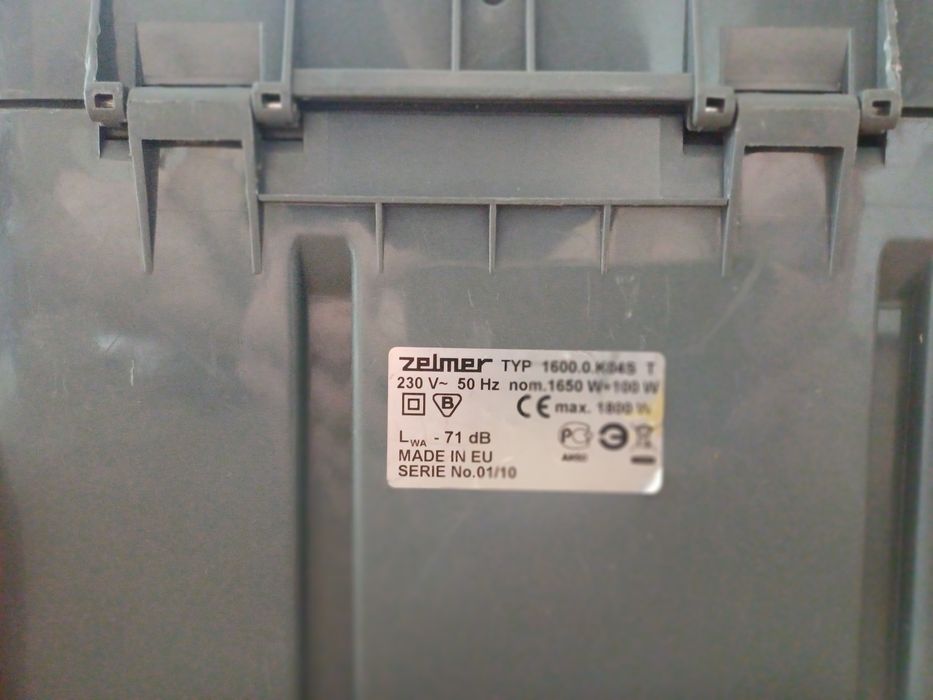 Solidny Zelmer Syrius 1800W +Gratis