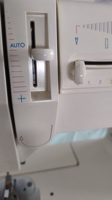 Maquina costura Singer semi profissional 400 Turbo