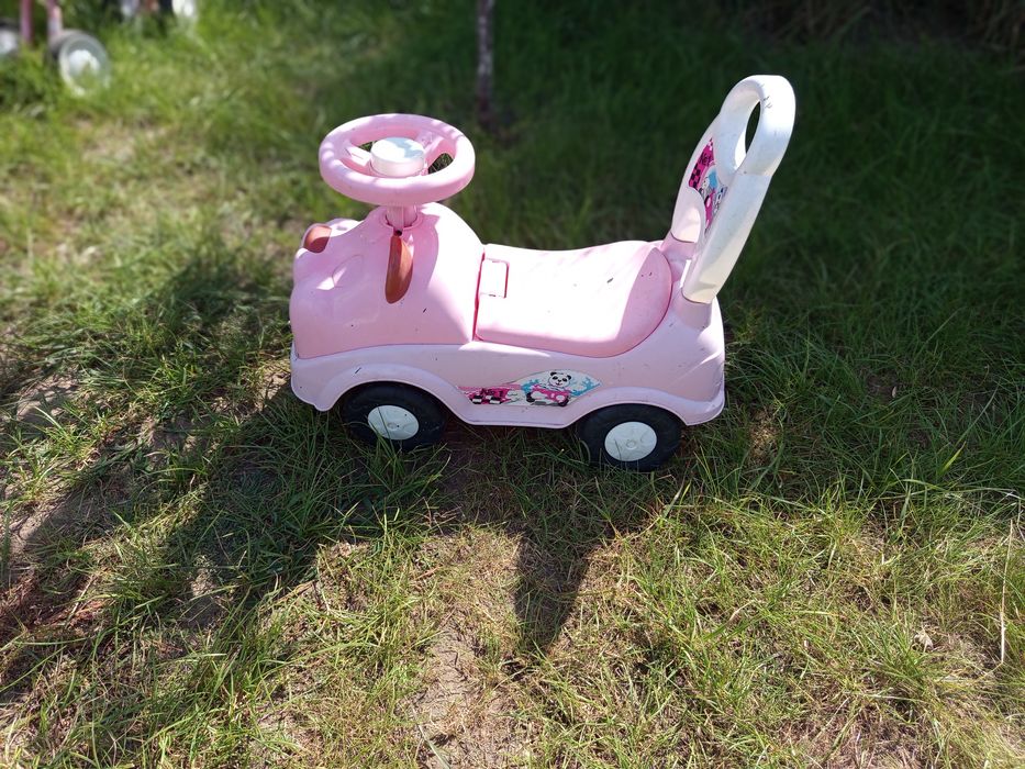 Autko pchacz dla dziewczynki