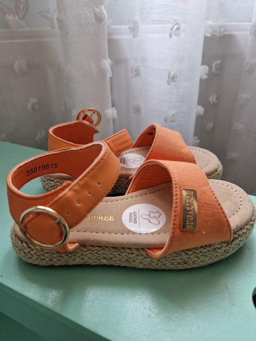 Sandały sandałki sugarfree 26 nowe