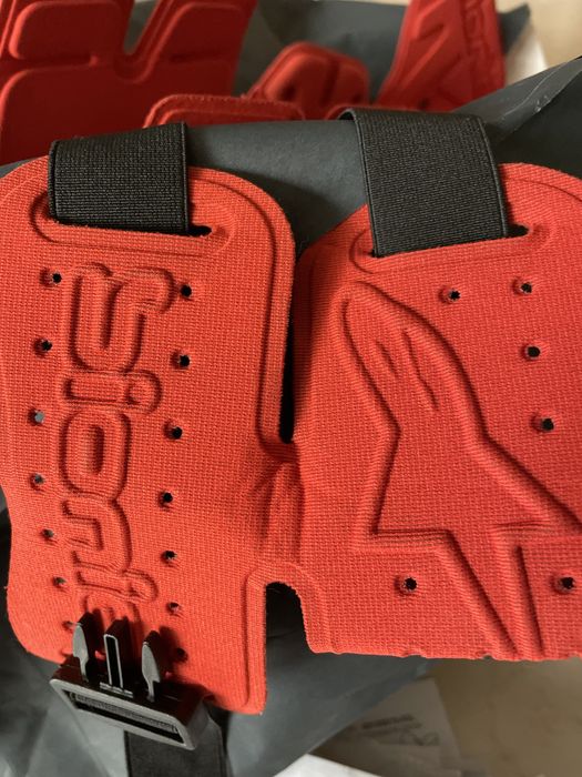 Alpinestars bionic - protector de joelhos