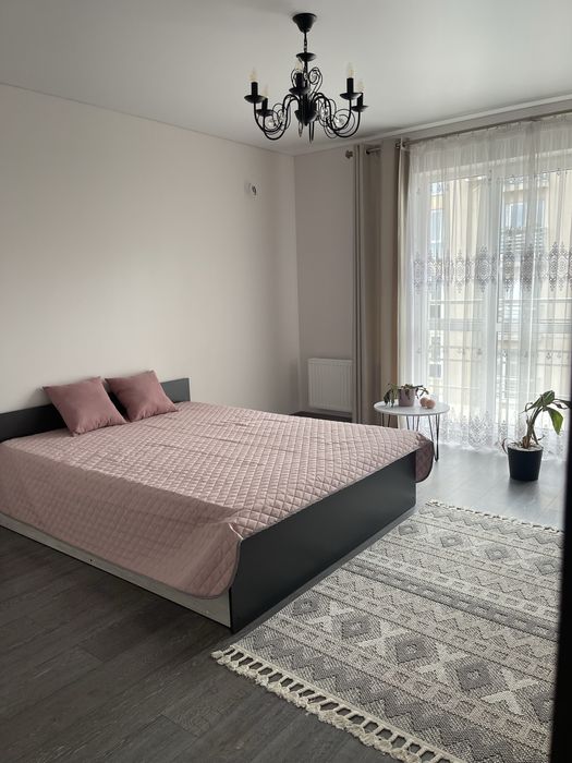 Продам 1-кімнатну квартиру ЖК Кришталеві джерела