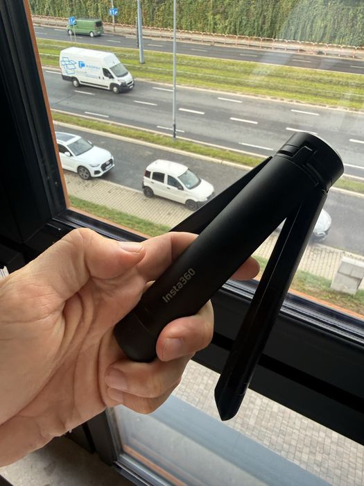 Insta360 statyw oryginalny