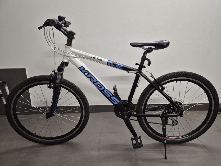 Rower Kross Level A2 rama 17"