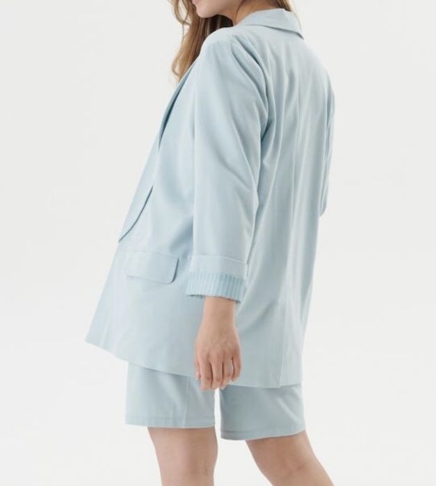 Błękitna miętowa turkusowa marynarka