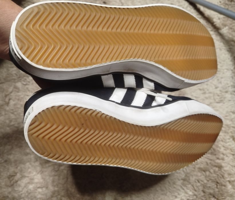 Buty męskie Adidas rozmiar 45 stan bardzo dobry