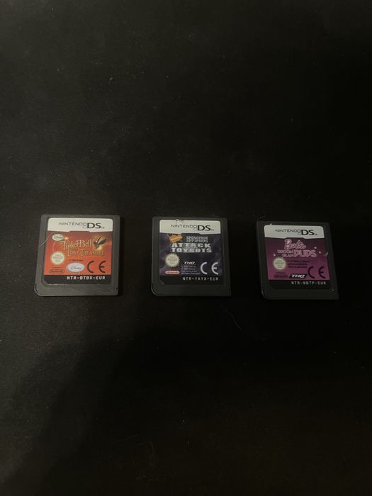 Nintendo dsi RED + 3 gry