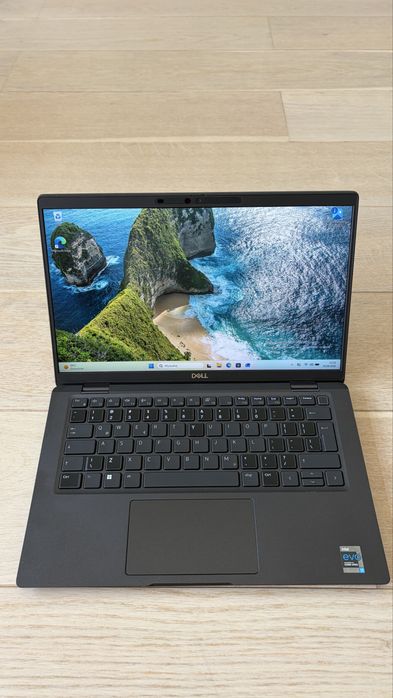 Dell 7420 i7-1185G7 32GB RAM 240 SSD