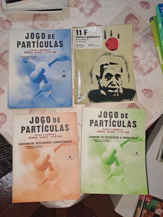 Manuais escolares