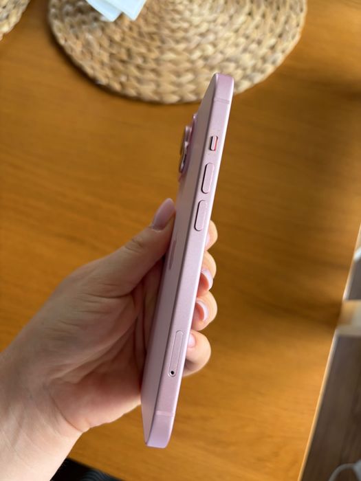 Iphone 15, 128gb, 83% baterii, stan idelany