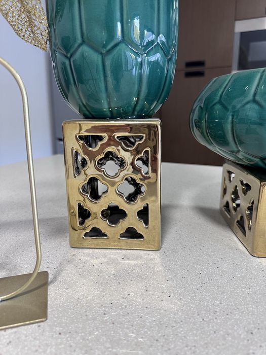 Jarras decorativas e suporte  para velas
