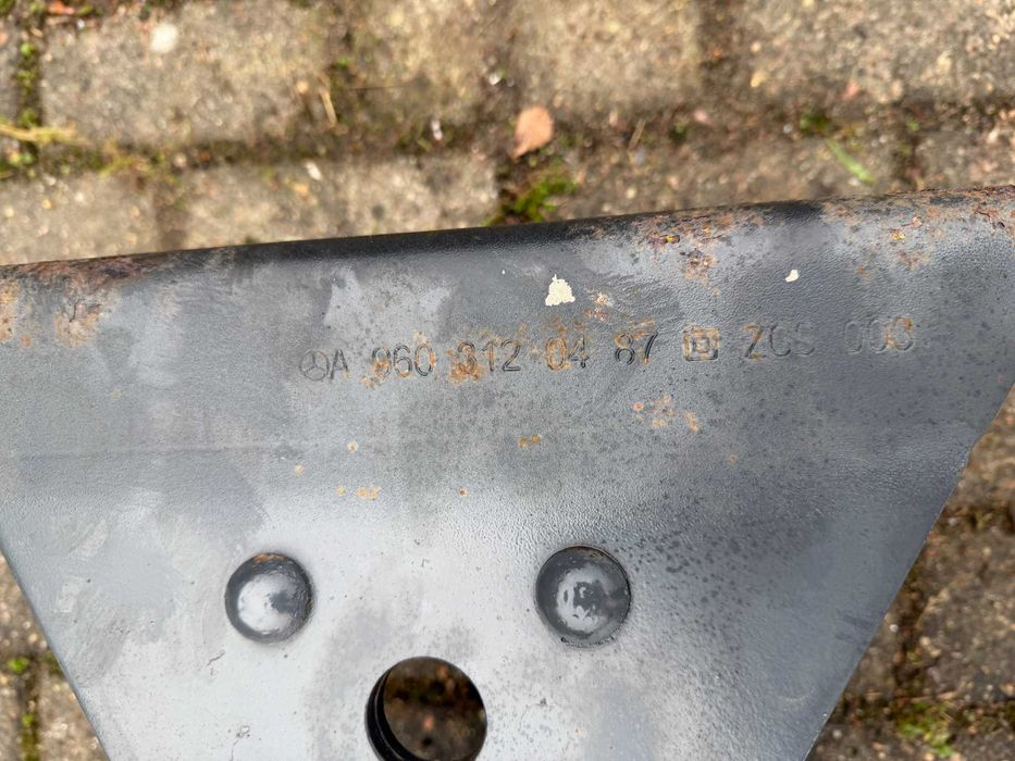 Belka Poprzeczna Wzmocnienie Ramy Mercedes Antos Arocs