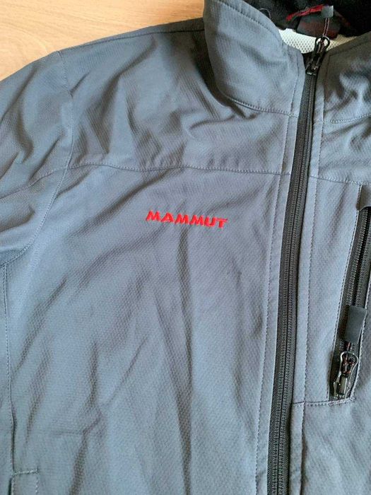 Продам Куртку Mamut розмір S