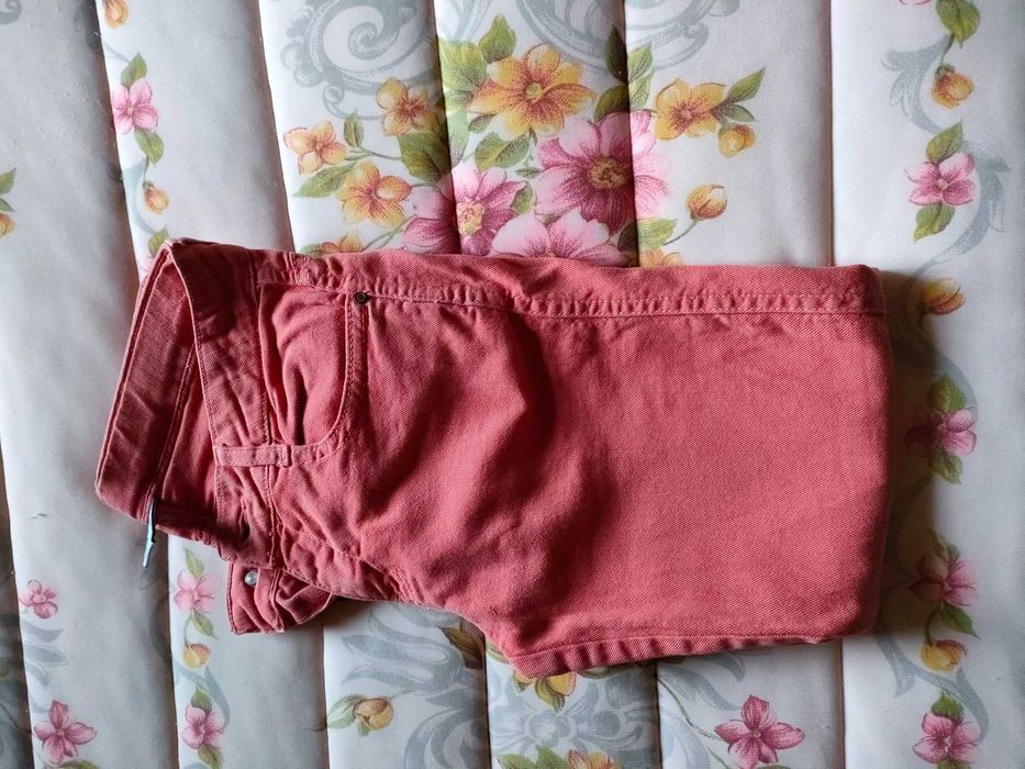 Roupa de criança : rapariga