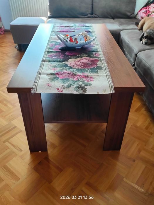 Stolik kawowy do salonu