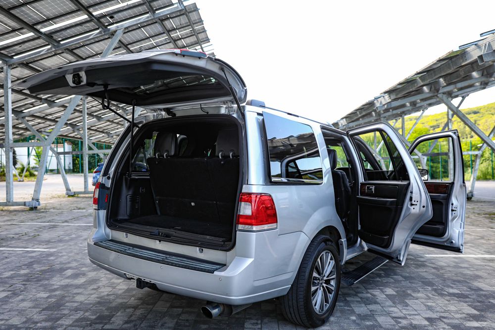 Lincoln Navigator 2016 VIN 5LMJJ2JTXHEL00836 фото оголошення 20 з 24