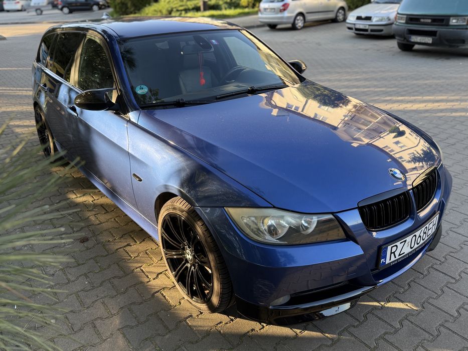 BMW E91 318d 2008r.