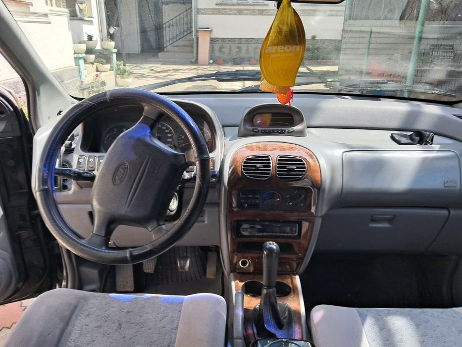 Кіа Джойс 2.0 бенз 1999рік  7 місць