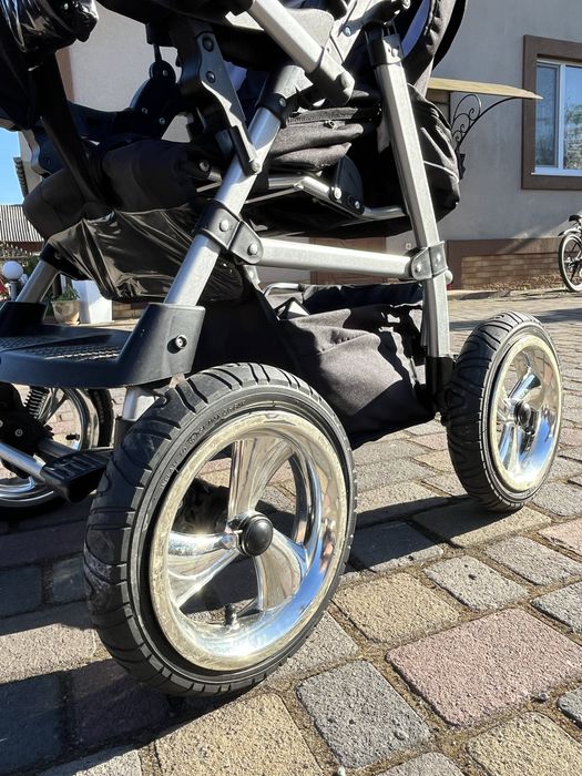 Чорна дитяча коляска Flash