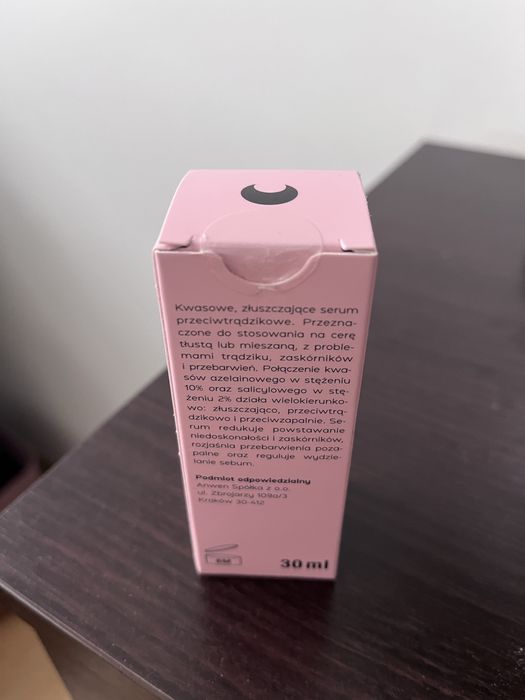 Annani serum przeciwtrądzikowe