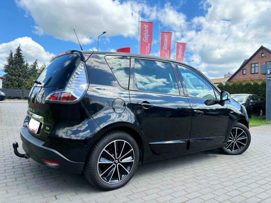 Samochód Renault Scenic Solar Navigacja Półskóry Bose