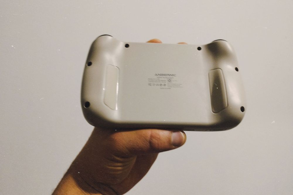 Consola Portátil Anbernic RG Cube XX + Extras - Como Novo