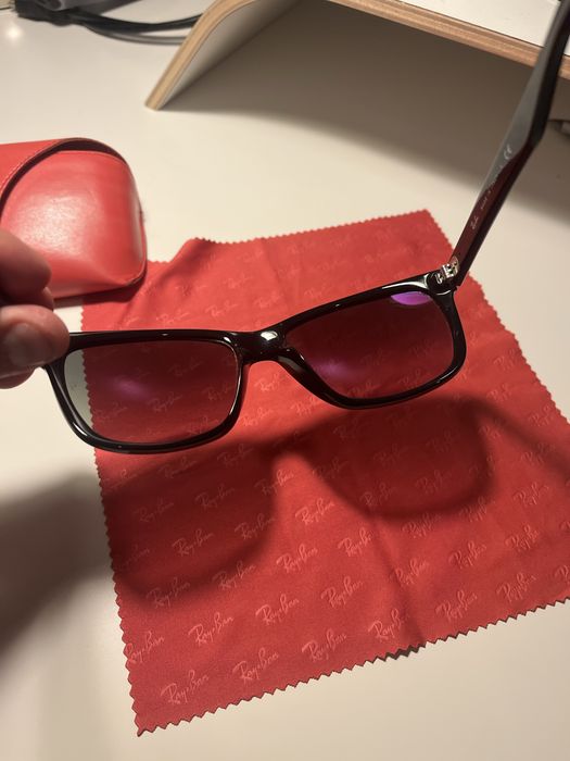 Óculos de Sol RayBan Modelo 4181