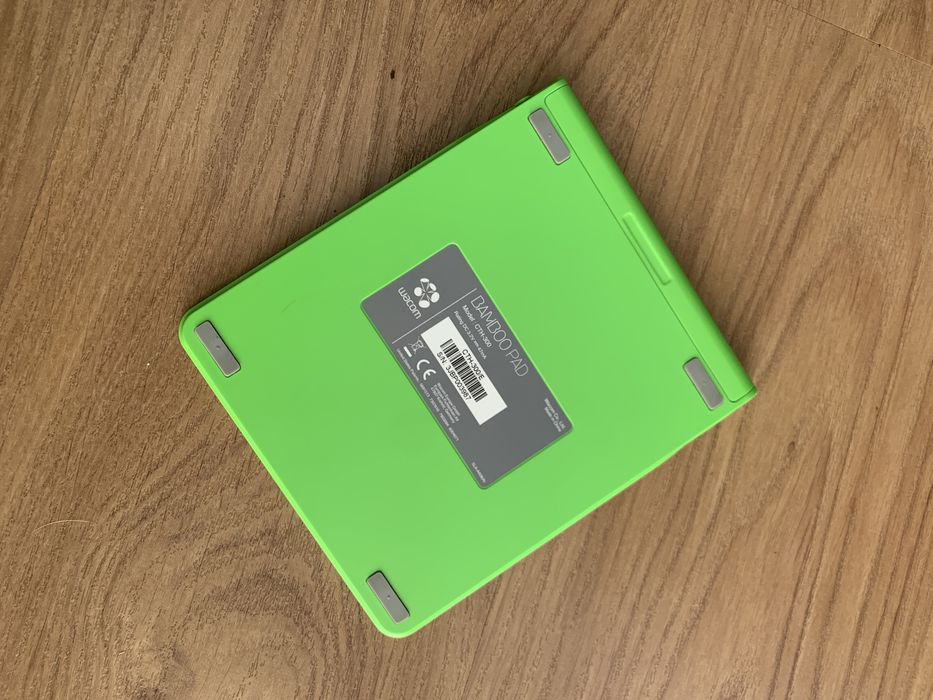 Wacom Intuos Medium & Bamboo Pad64585668285315124