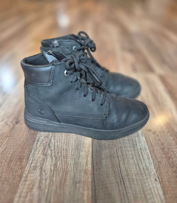 Timberland - buty chłopięce r. 33