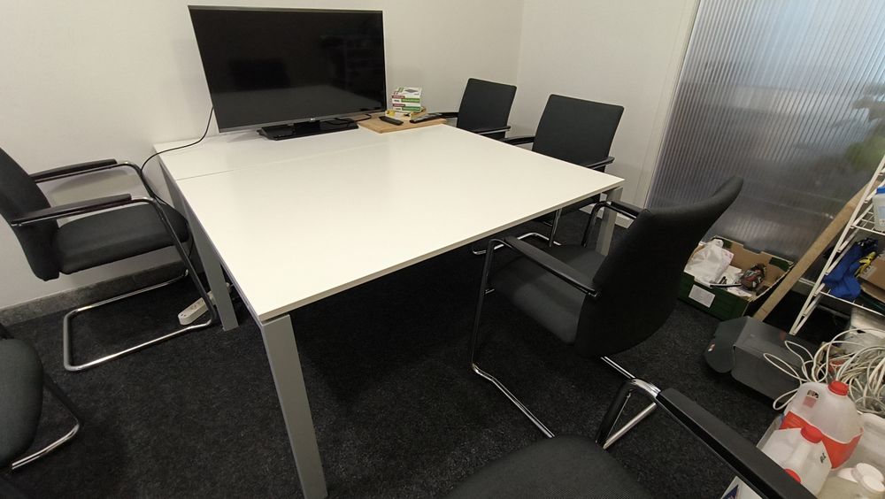 Mesa reuniões / secretaria XL, linha quadra da sotubo