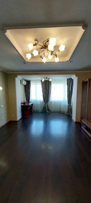 Продам квартиру на ул. Высоцкого — с ремонтом, мебелью и техникой.