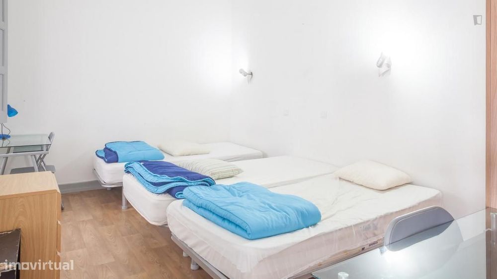 Quarto - localizado em Baixa Coimbra
