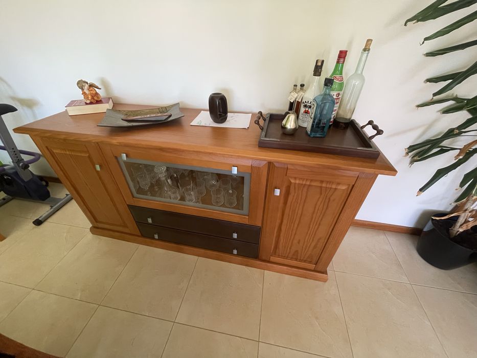 Aparador em madeira de pinho, DIM:1700x840x480, gavetas em wengue