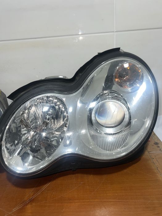 Oticas xenon w203 2.ª serie