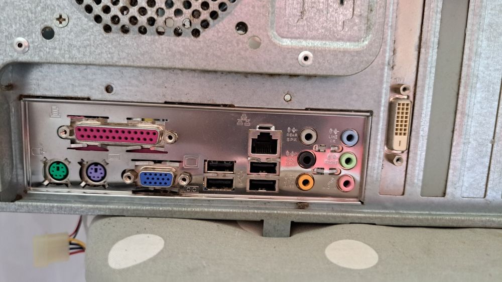 Motherboard Asrock AM2 + CPU Sempron