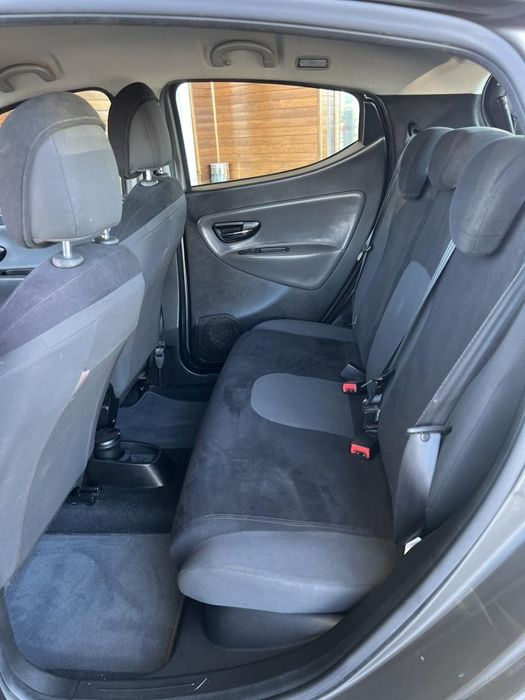 Lancia Ypsilon 1.3 M-jet S&S Gold