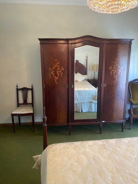 Mobília de quarto D. Maria completa - Já desmontada