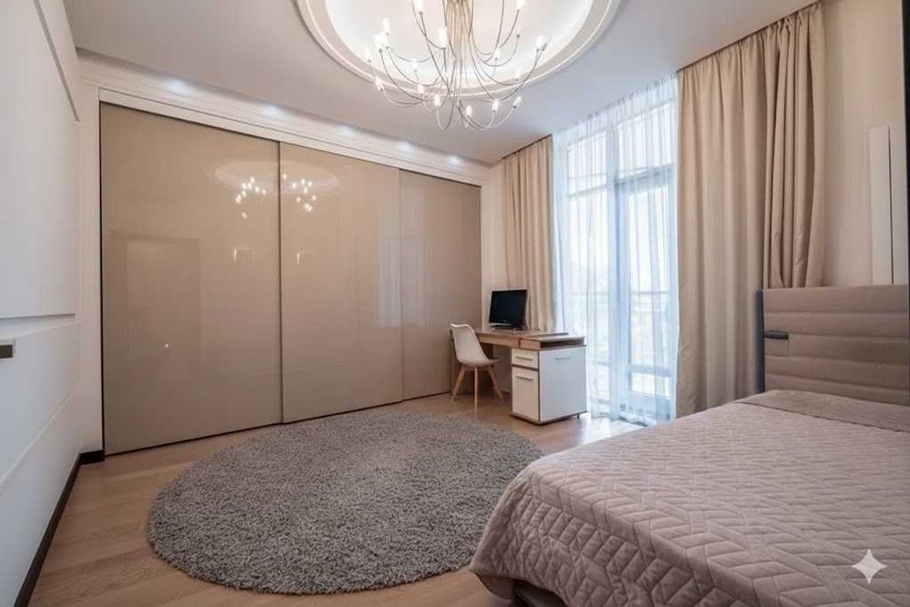 Розкішна квартира з дизайнерським ремонтом Riviera riverside