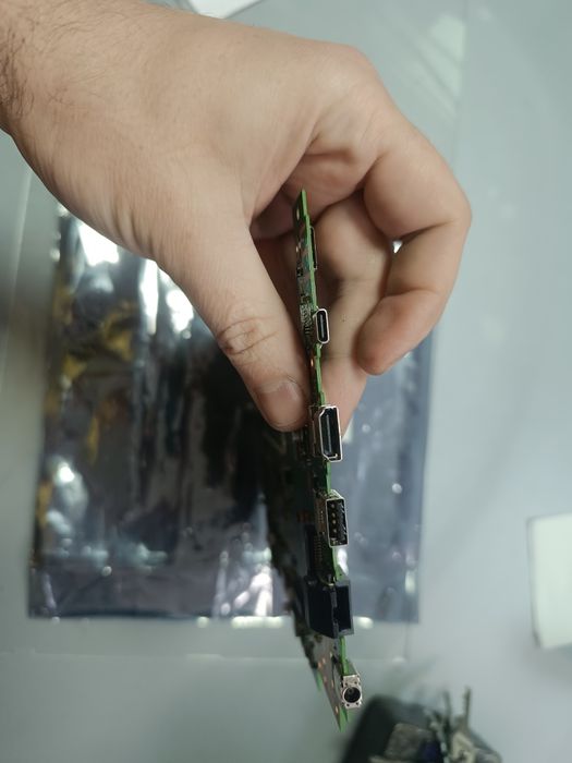 Asus X570UD(мат.плата под ремонт)