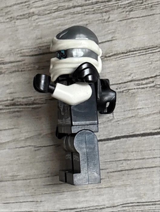 Figurka Lego Ninjago Zane skybound