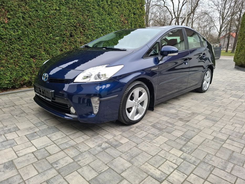 Toyota Prius 1.8 Hybrid , Nawi , Kamera , Tempomat , Opłacony !!!