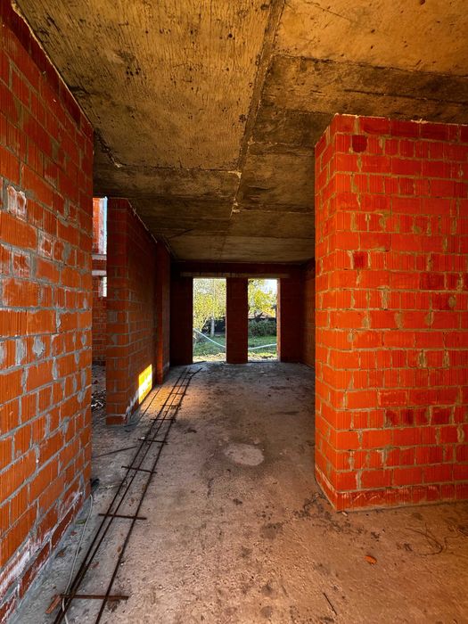 Продаж сучасного двоповерхового будинку в с. Бірки, вул. Львівська