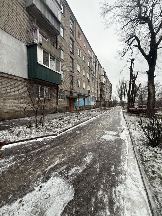 Є-відновлення Продам 3 комнатную в кирпичном доме (Sher)