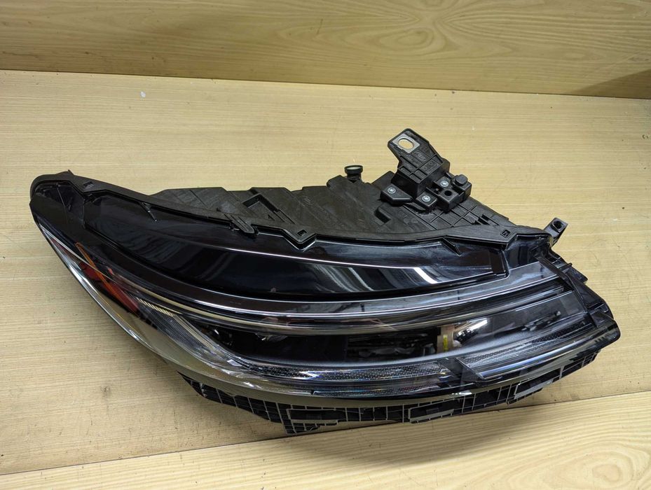 Фара Land Rover RANGE ROVER Sport LED