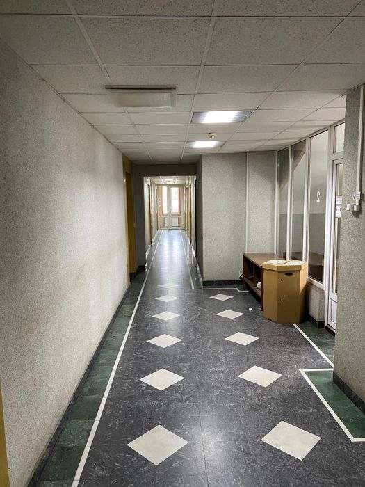 Адміністративна будівля 3234 кв.м, вул. Перемоги, буд. 32/5