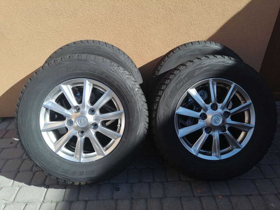 Оригінальні колеса Lexus LX570 / Toyota LC200 R18 Bridgestone Blizzak