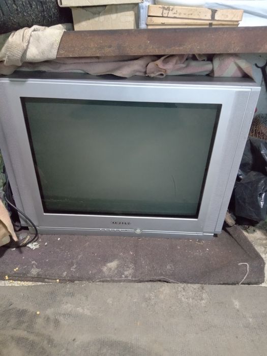 Продається телевізор