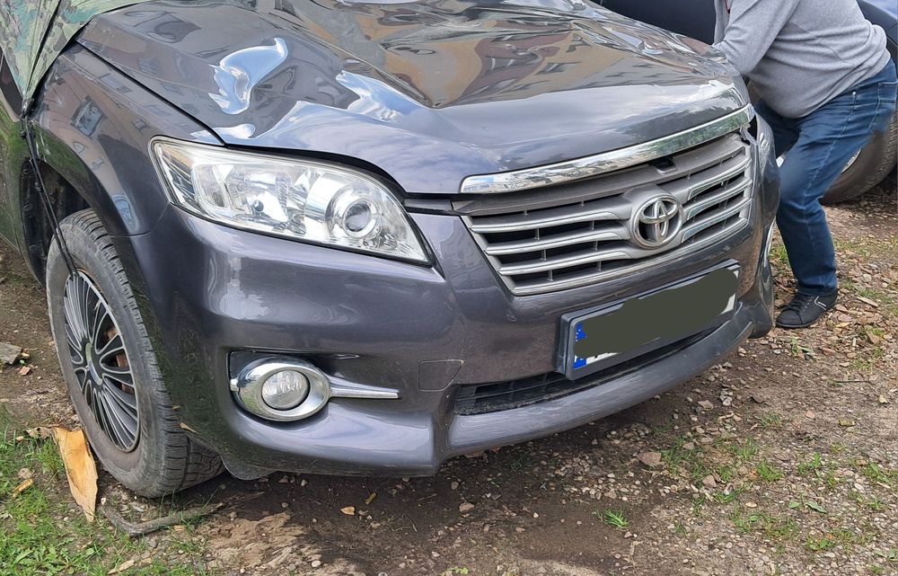 Ława sanki tył Toyota RAV4 3 lift 4x4