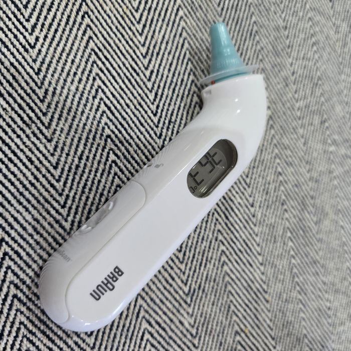 Termometr douszny Braun ThermoScan 3 IRT3030